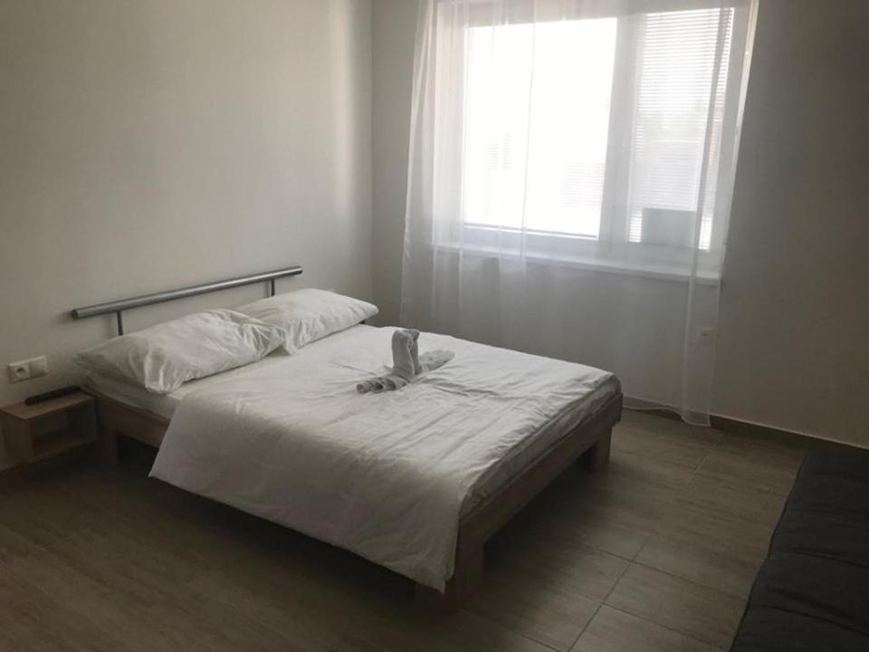 Roland Apartment *